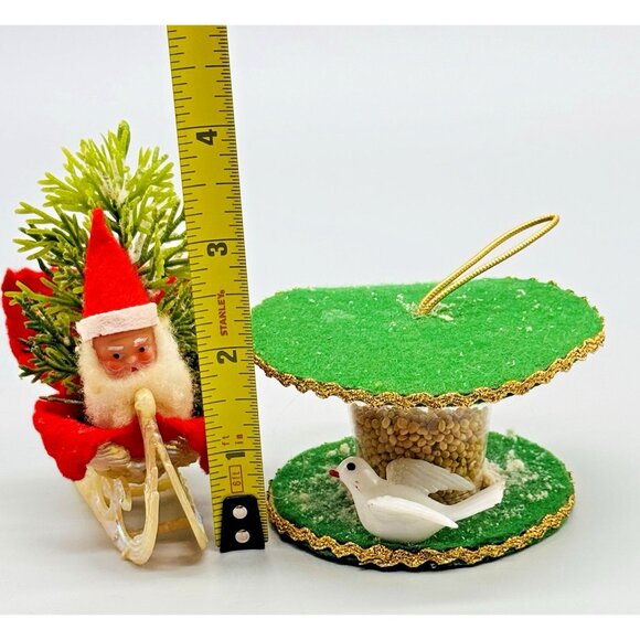 Vintage Christmas Ornament Plastic Face Santa in Sleigh Felt Bird Feeder Seeds - Picture 10 of 10